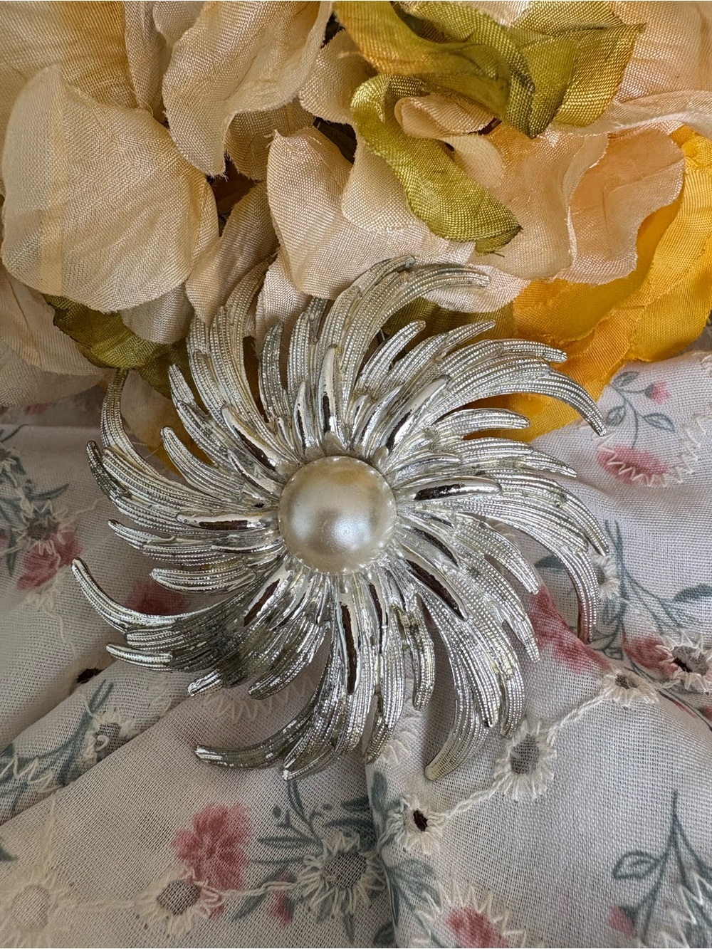 Sarah Coventry Silver Sunburst Brooch with Pearl Center